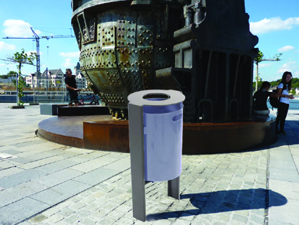 Abfallbehälter -Phoenix-, 45 Liter, aus Stahl, zum Einbetonieren