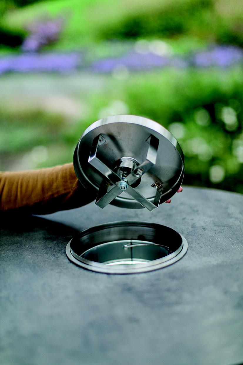 Meeting Point Stehtisch mit oder ohne Ascher