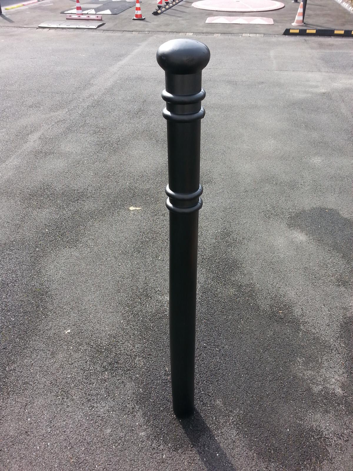 ALTSTADTPOLLER Ø 90 mm aus Kunststoff, 90° neigbar