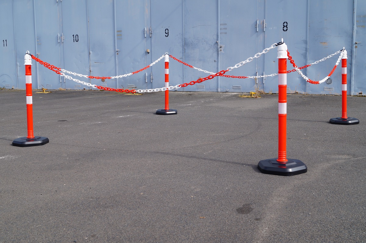 4er Kettenpfostenset Ø 63 mm, rot