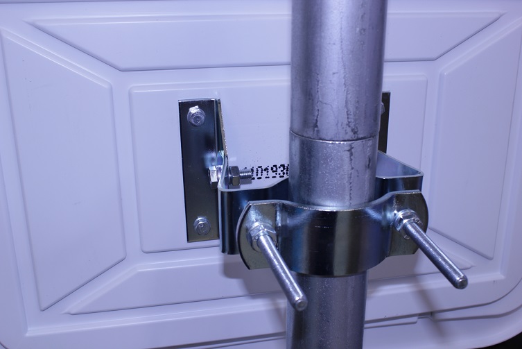 Verkehrsspiegel aus Acryl Ø 60 oder 80 cm, Blickwinkel 180°, Rahmen rot/weiss