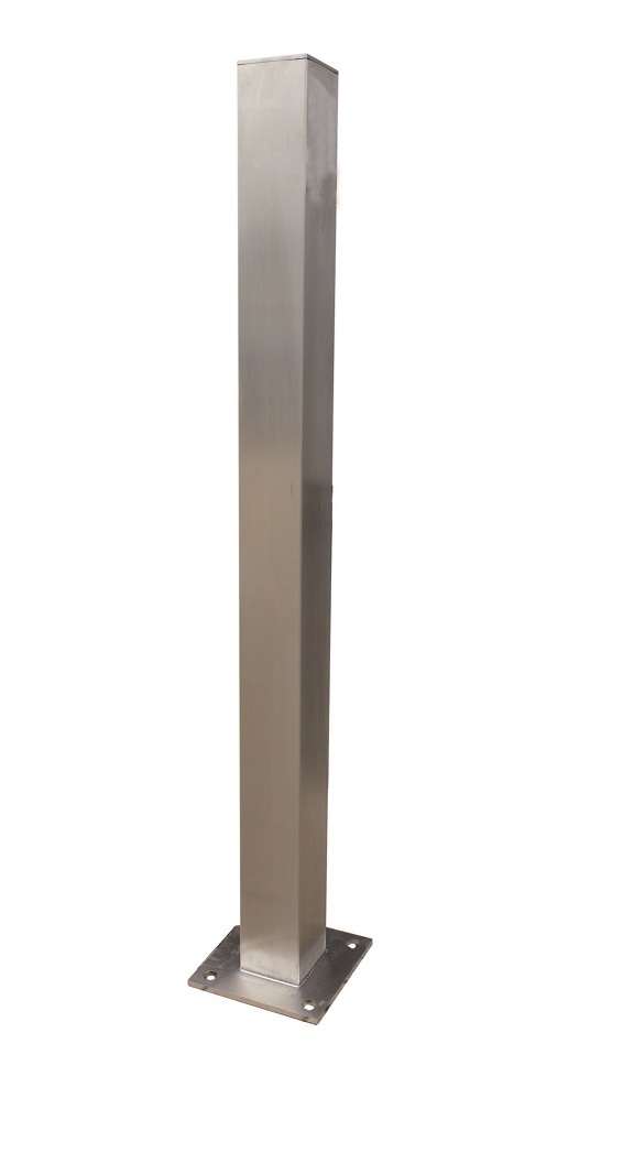 Edelstahlpfosten Ø 70x70 mm mit Fußplatte zum Aufdübeln