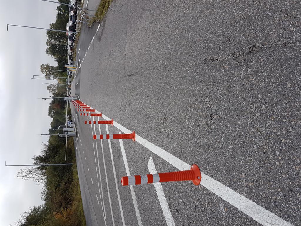 Flexibler Absperrpfosten "Flexipfosten" Ø 80 mm, orange, überfahrbar