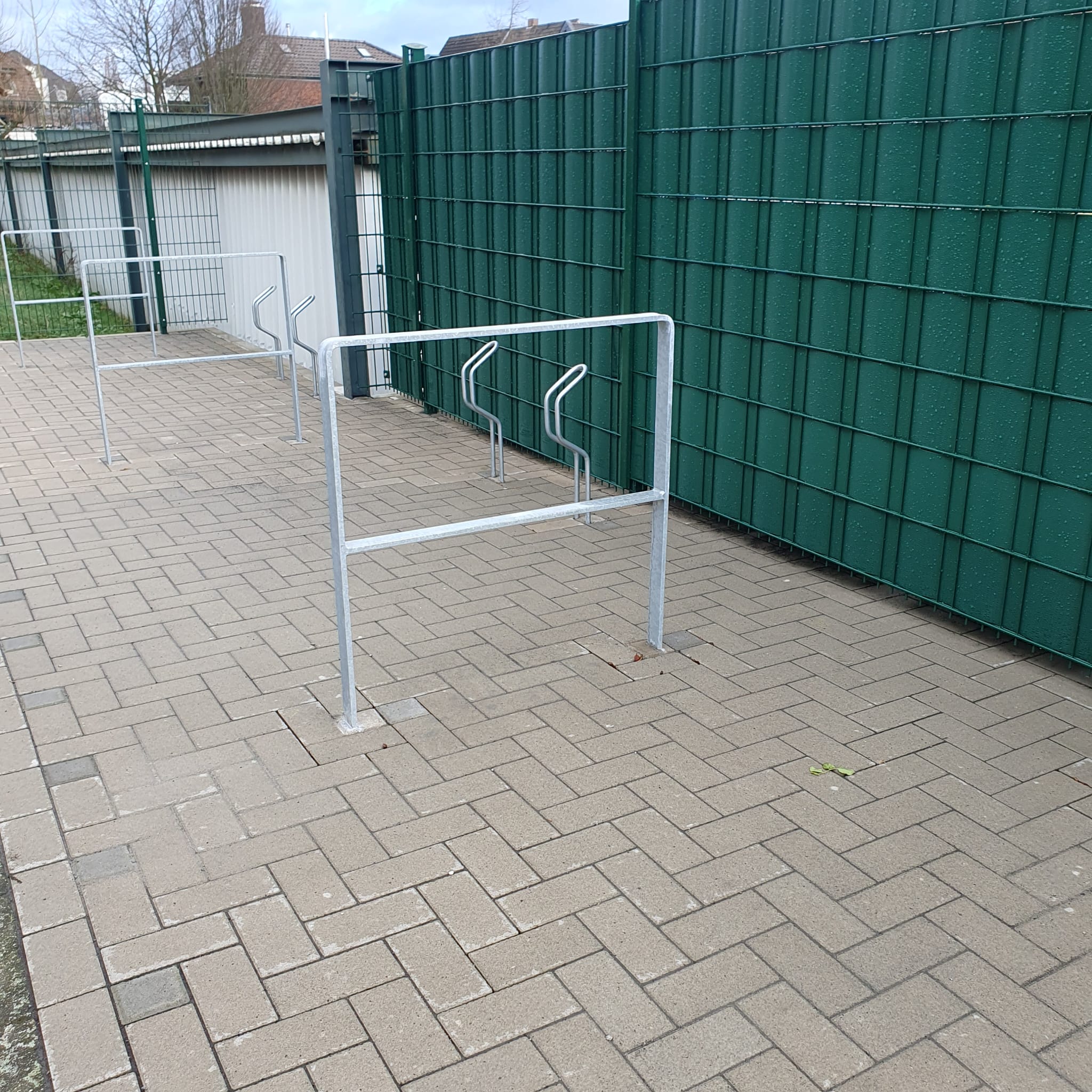 Anlehnbügel -Planus- aus Flachstahl 50x12 mm, Ecken gebogen