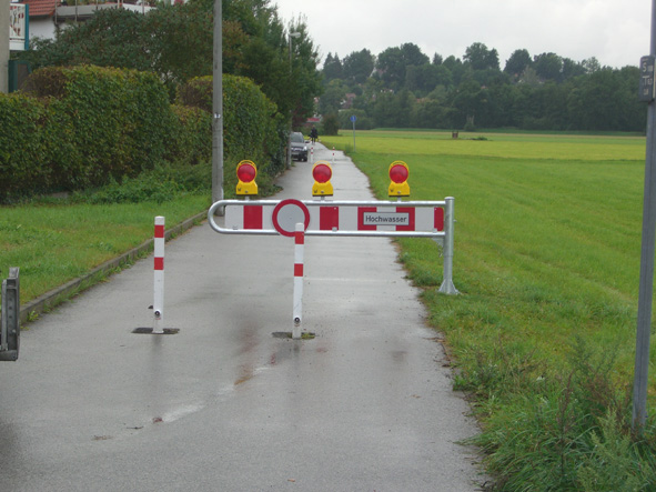 Gatterschranke, Hochwasserschranke, drehbar, Breite: 2000 mm